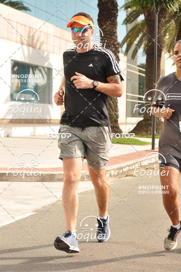 Buy your photos of the eventSantander Track&Field  Run Series - Shopping Vitria on Fotop