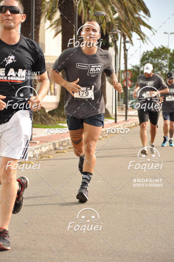 Buy your photos of the eventSantander Track&Field  Run Series - Shopping Vitria on Fotop