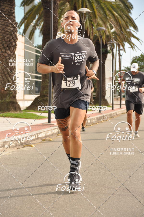 Buy your photos of the eventSantander Track&Field  Run Series - Shopping Vitria on Fotop