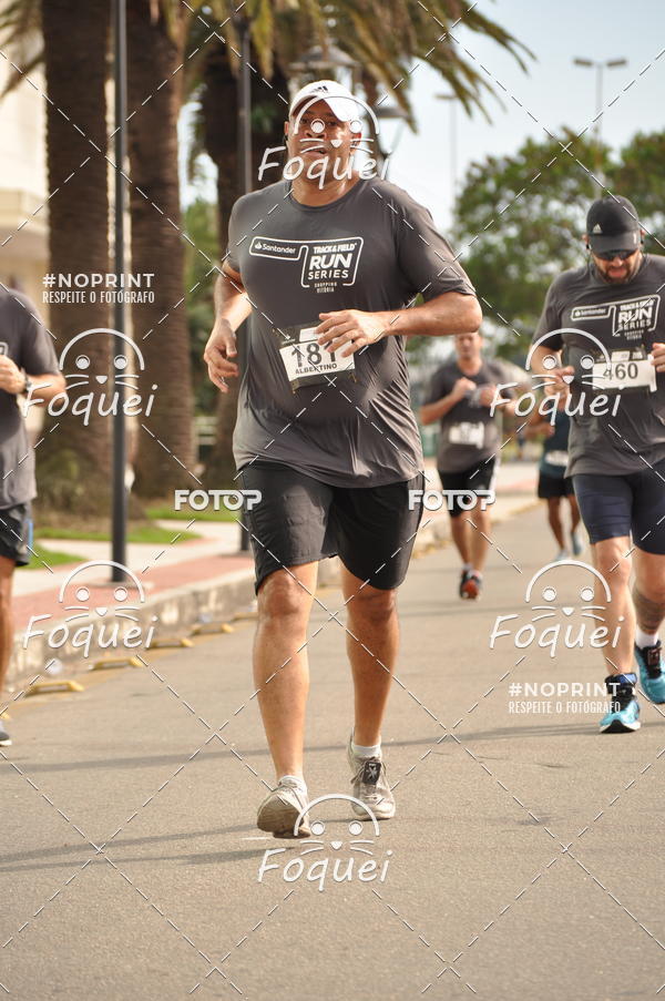 Buy your photos of the eventSantander Track&Field  Run Series - Shopping Vitria on Fotop