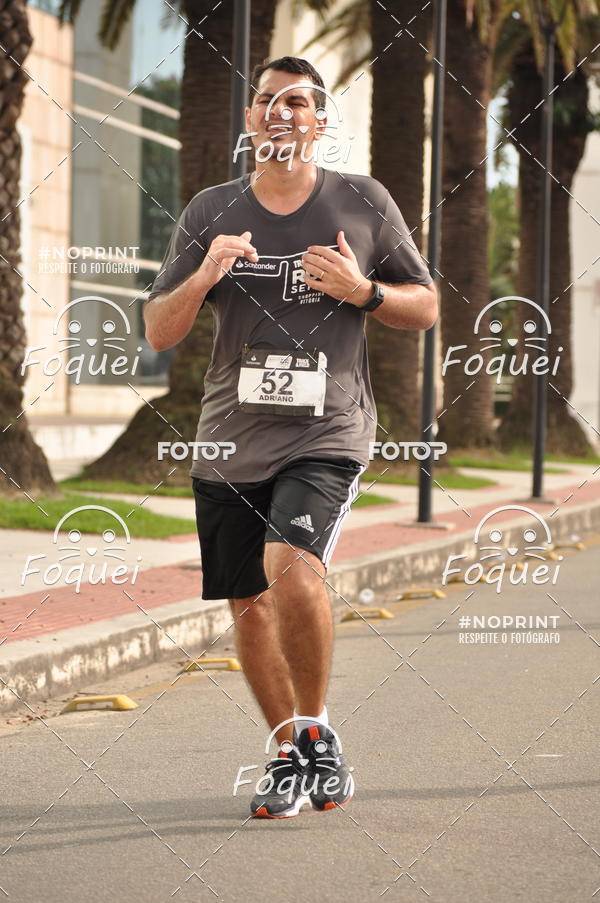 Buy your photos of the eventSantander Track&Field  Run Series - Shopping Vitria on Fotop