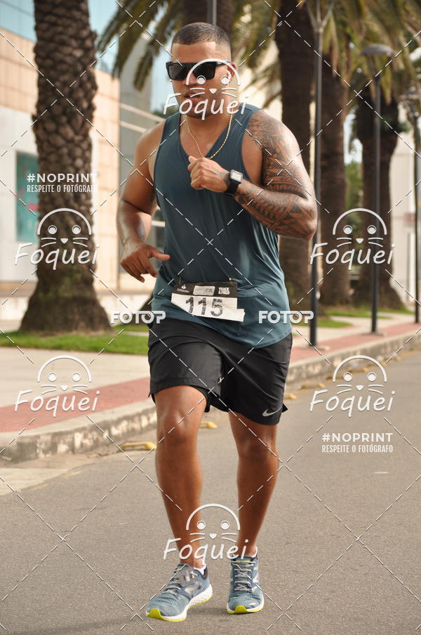 Buy your photos of the eventSantander Track&Field  Run Series - Shopping Vitria on Fotop