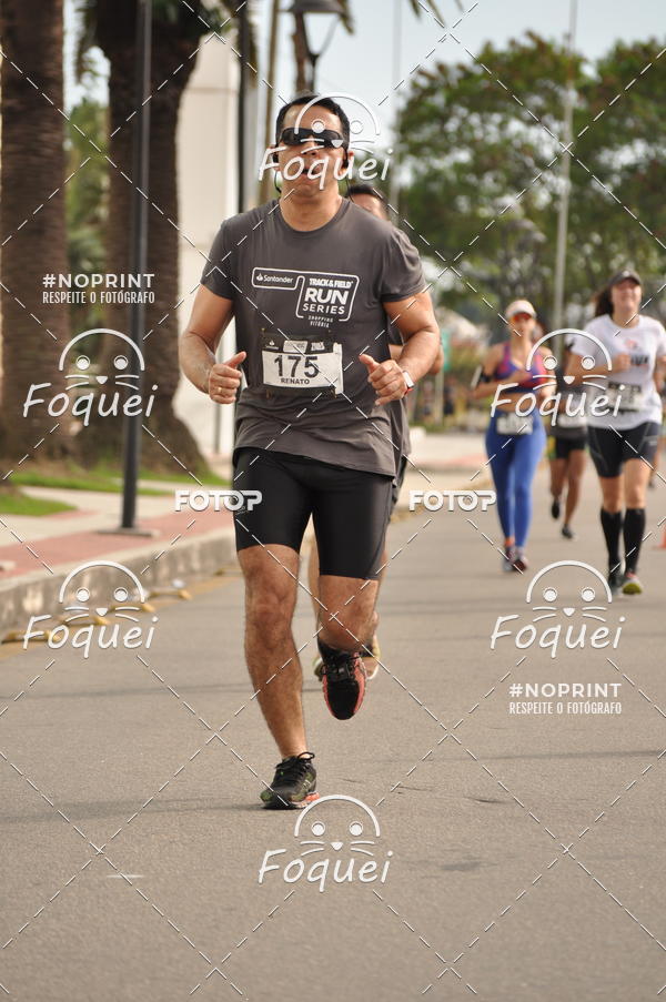 Buy your photos of the eventSantander Track&Field  Run Series - Shopping Vitria on Fotop