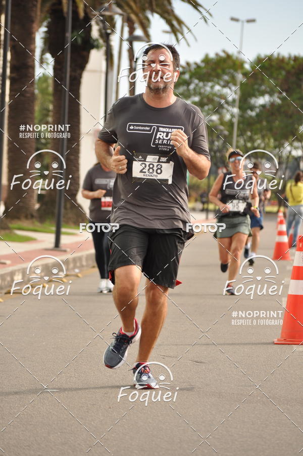 Buy your photos of the eventSantander Track&Field  Run Series - Shopping Vitria on Fotop