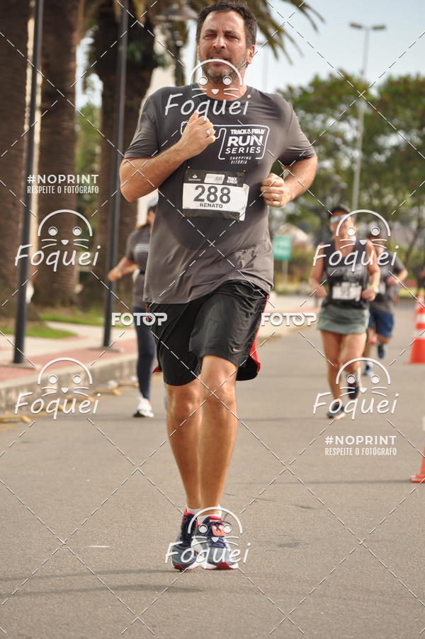 Buy your photos of the eventSantander Track&Field  Run Series - Shopping Vitria on Fotop