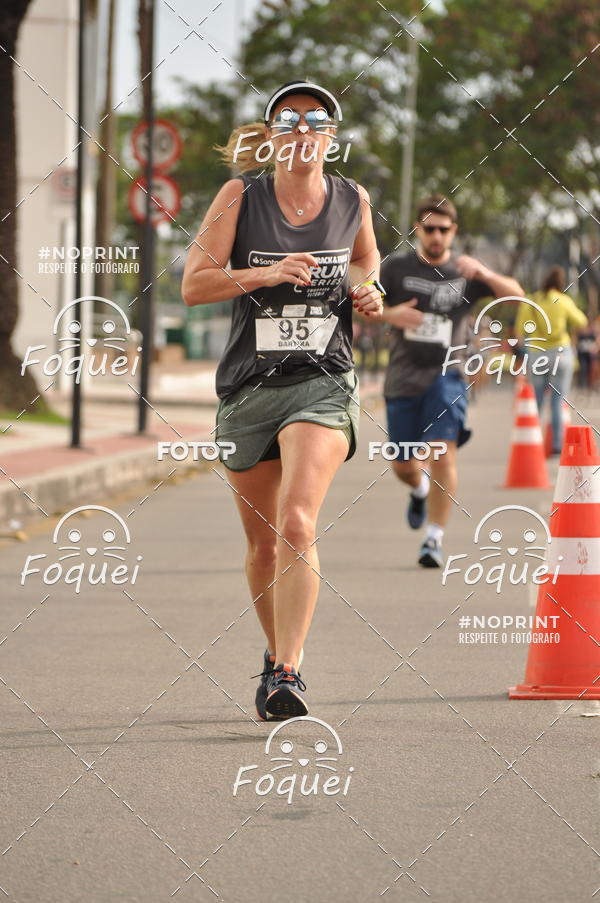 Buy your photos of the eventSantander Track&Field  Run Series - Shopping Vitria on Fotop