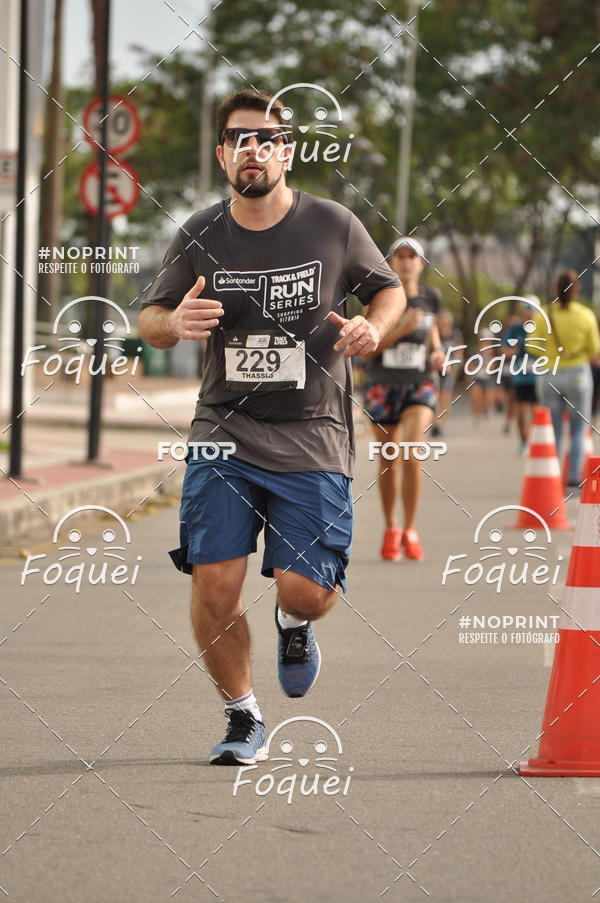 Buy your photos of the eventSantander Track&Field  Run Series - Shopping Vitria on Fotop