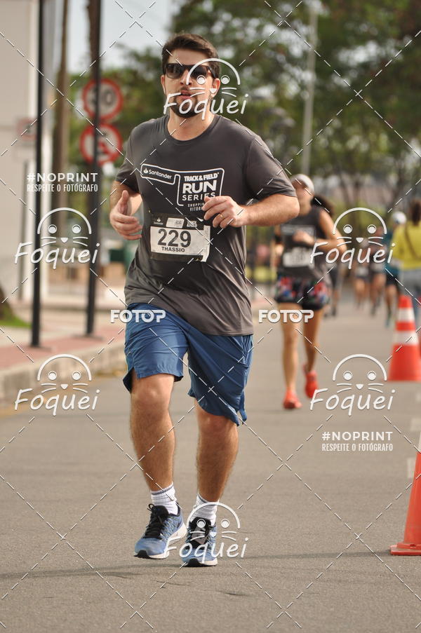 Buy your photos of the eventSantander Track&Field  Run Series - Shopping Vitria on Fotop