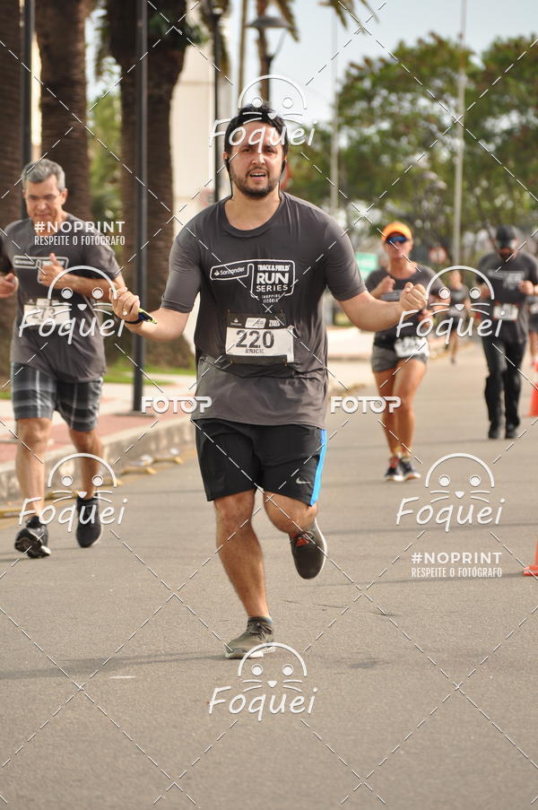 Buy your photos of the eventSantander Track&Field  Run Series - Shopping Vitria on Fotop