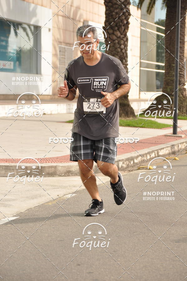 Buy your photos of the eventSantander Track&Field  Run Series - Shopping Vitria on Fotop