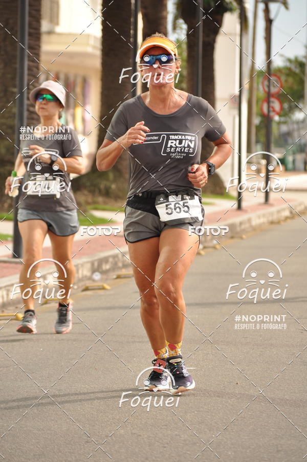 Buy your photos of the eventSantander Track&Field  Run Series - Shopping Vitria on Fotop