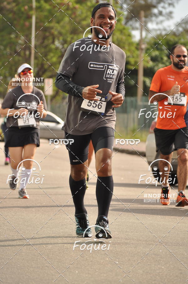 Buy your photos of the eventSantander Track&Field  Run Series - Shopping Vitria on Fotop
