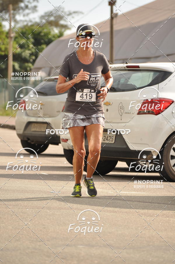 Buy your photos of the eventSantander Track&Field  Run Series - Shopping Vitria on Fotop