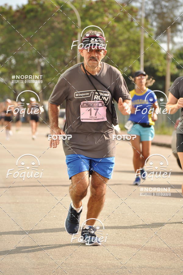 Buy your photos of the eventSantander Track&Field  Run Series - Shopping Vitria on Fotop
