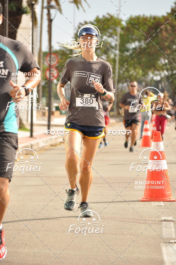Buy your photos of the eventSantander Track&Field  Run Series - Shopping Vitria on Fotop