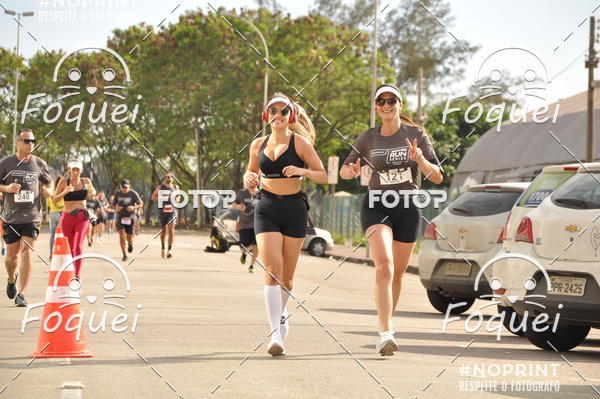 Buy your photos of the eventSantander Track&Field  Run Series - Shopping Vitria on Fotop