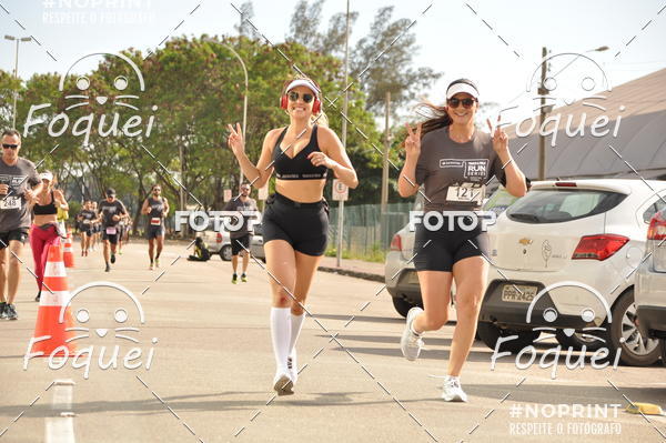 Buy your photos of the eventSantander Track&Field  Run Series - Shopping Vitria on Fotop