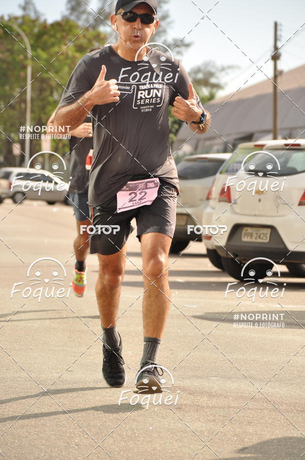 Buy your photos of the eventSantander Track&Field  Run Series - Shopping Vitria on Fotop