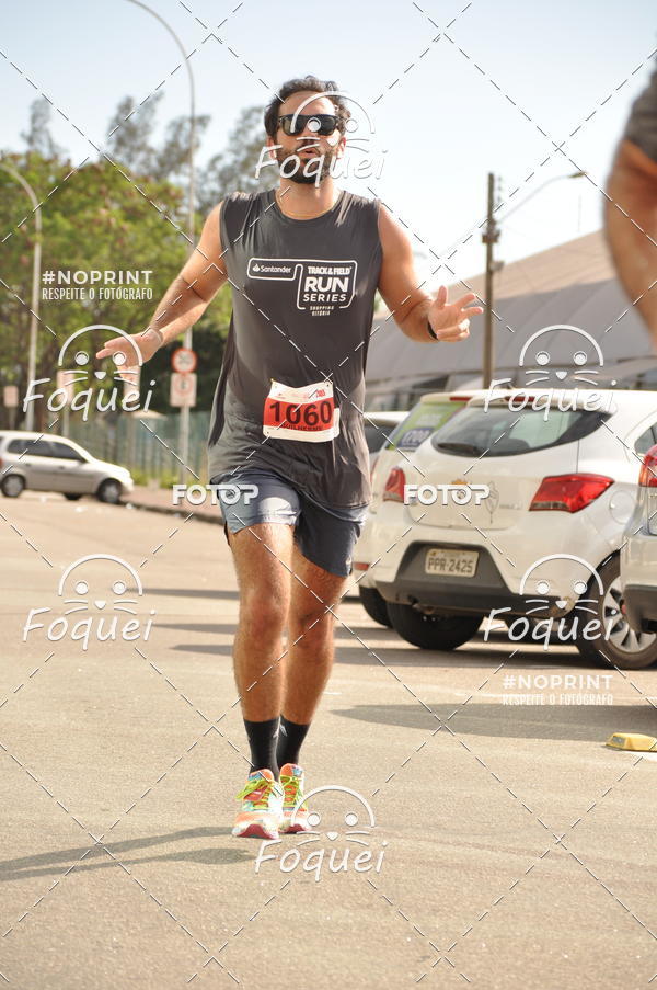 Buy your photos of the eventSantander Track&Field  Run Series - Shopping Vitria on Fotop