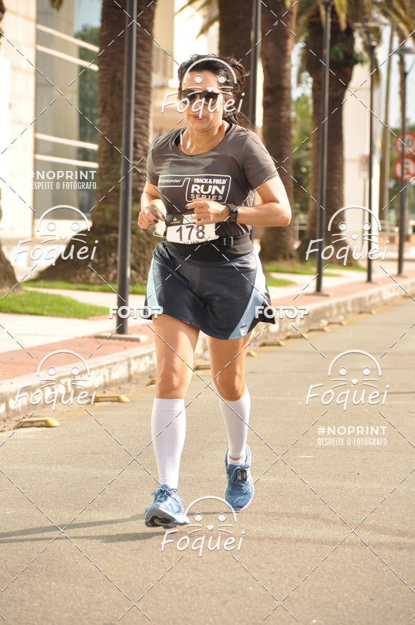 Buy your photos of the eventSantander Track&Field  Run Series - Shopping Vitria on Fotop