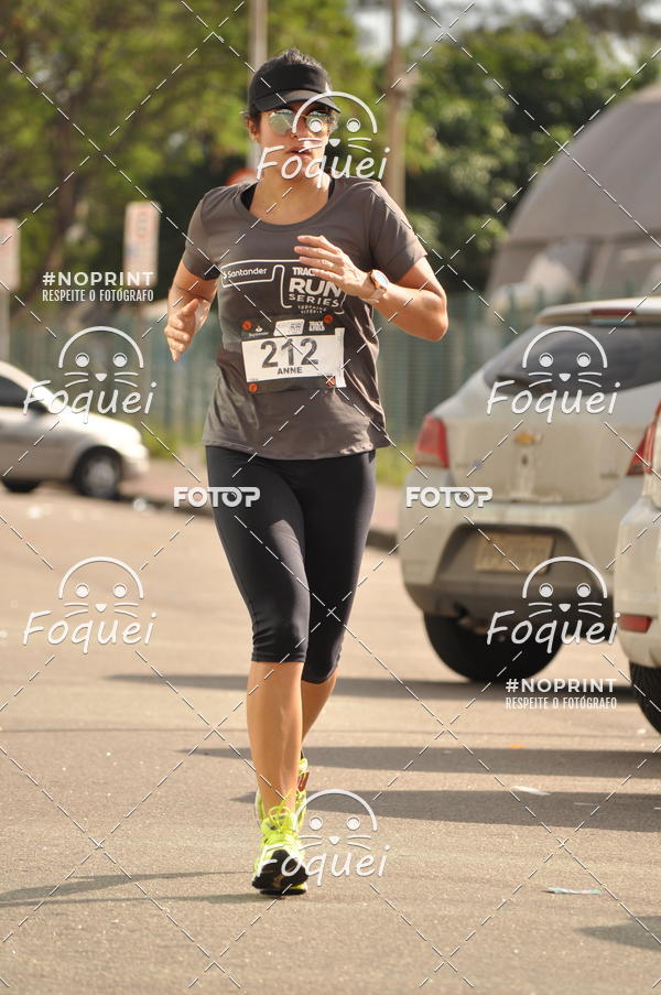 Buy your photos of the eventSantander Track&Field  Run Series - Shopping Vitria on Fotop