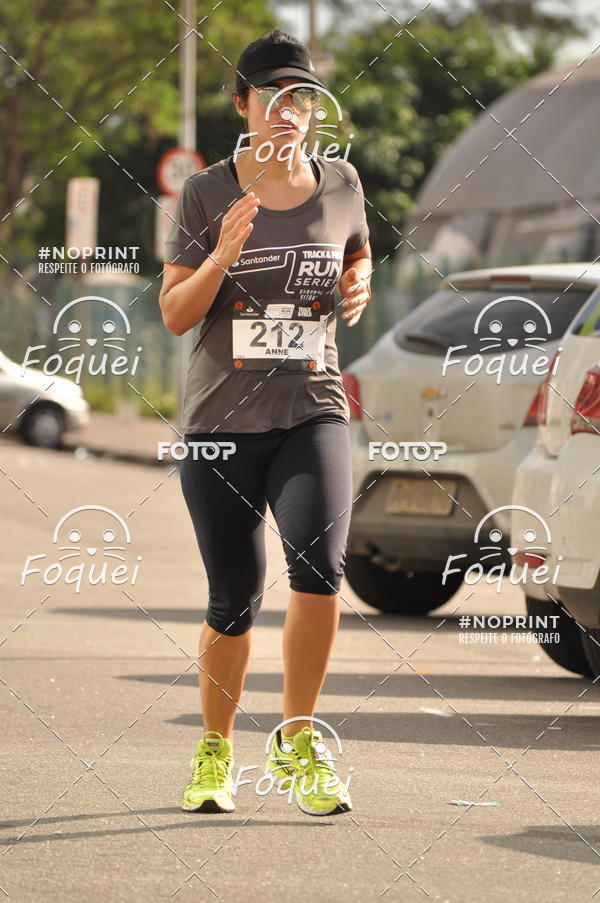 Buy your photos of the eventSantander Track&Field  Run Series - Shopping Vitria on Fotop