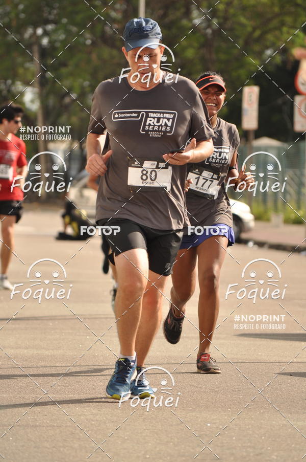Buy your photos of the eventSantander Track&Field  Run Series - Shopping Vitria on Fotop