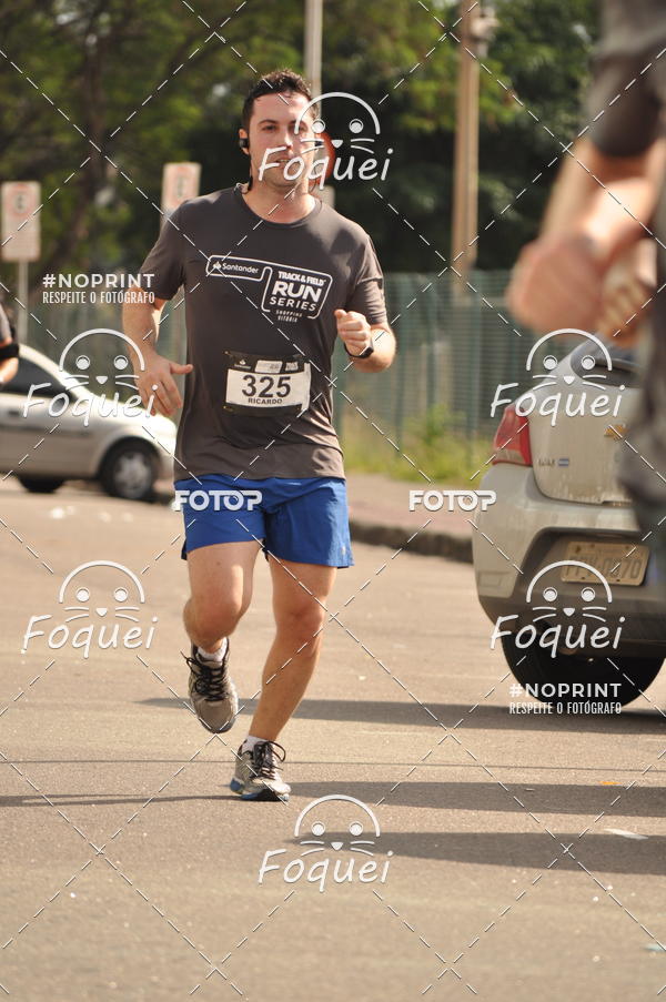 Buy your photos of the eventSantander Track&Field  Run Series - Shopping Vitria on Fotop