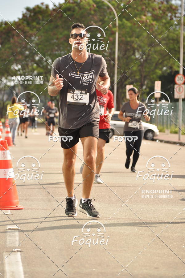 Buy your photos of the eventSantander Track&Field  Run Series - Shopping Vitria on Fotop