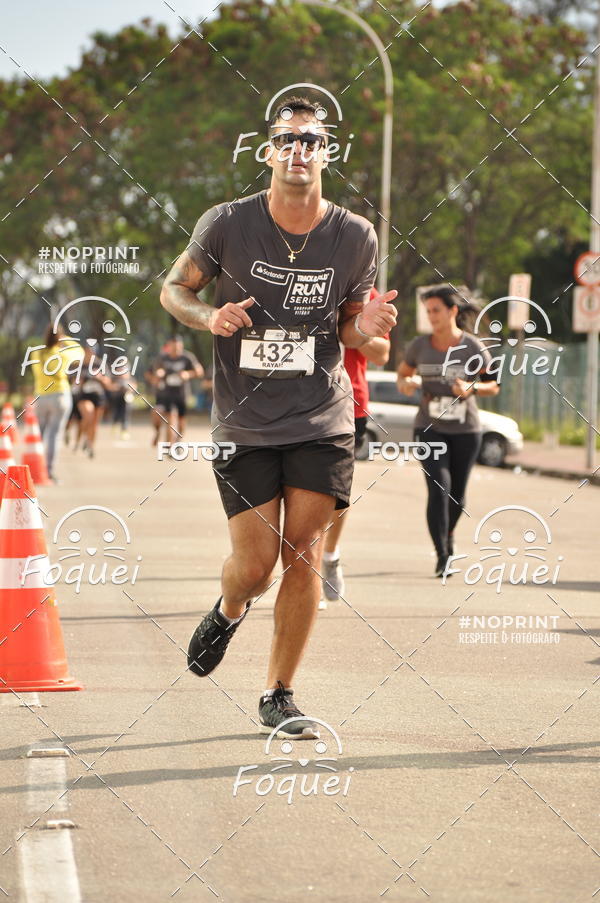 Buy your photos of the eventSantander Track&Field  Run Series - Shopping Vitria on Fotop