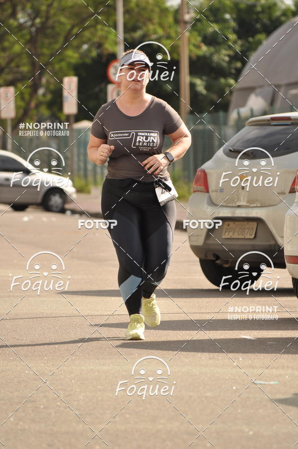 Buy your photos of the eventSantander Track&Field  Run Series - Shopping Vitria on Fotop