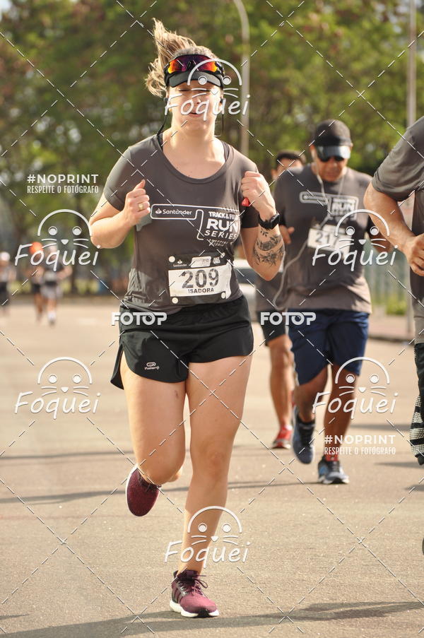 Buy your photos of the eventSantander Track&Field  Run Series - Shopping Vitria on Fotop