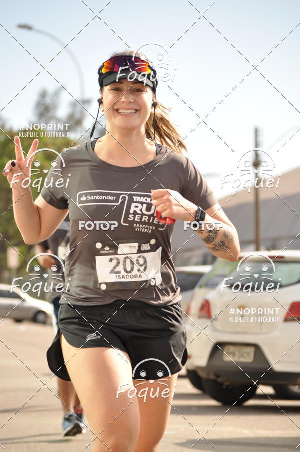 Buy your photos of the eventSantander Track&Field  Run Series - Shopping Vitria on Fotop
