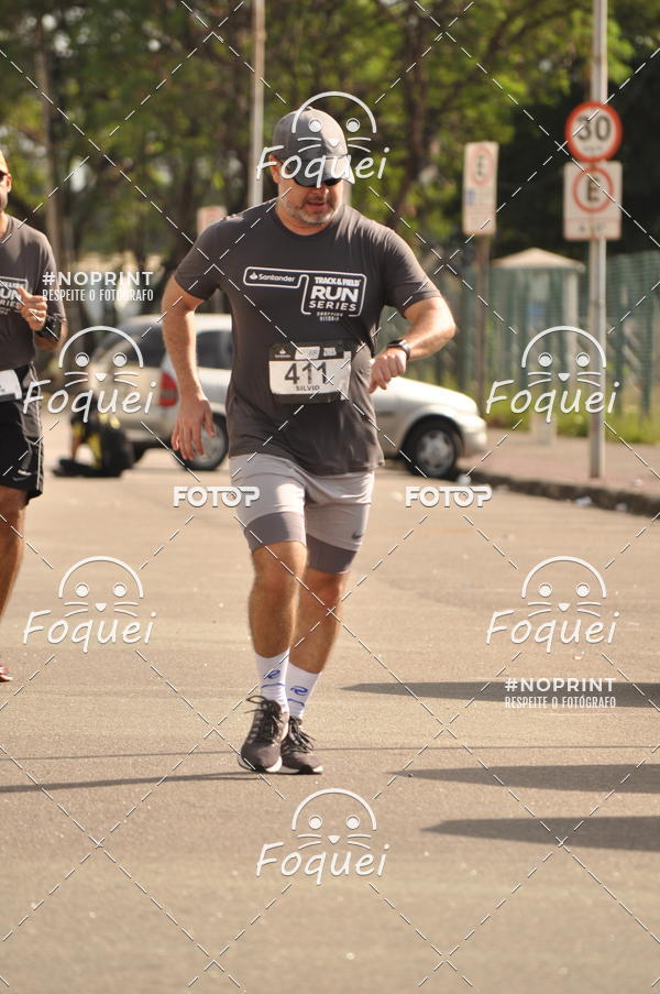 Buy your photos of the eventSantander Track&Field  Run Series - Shopping Vitria on Fotop