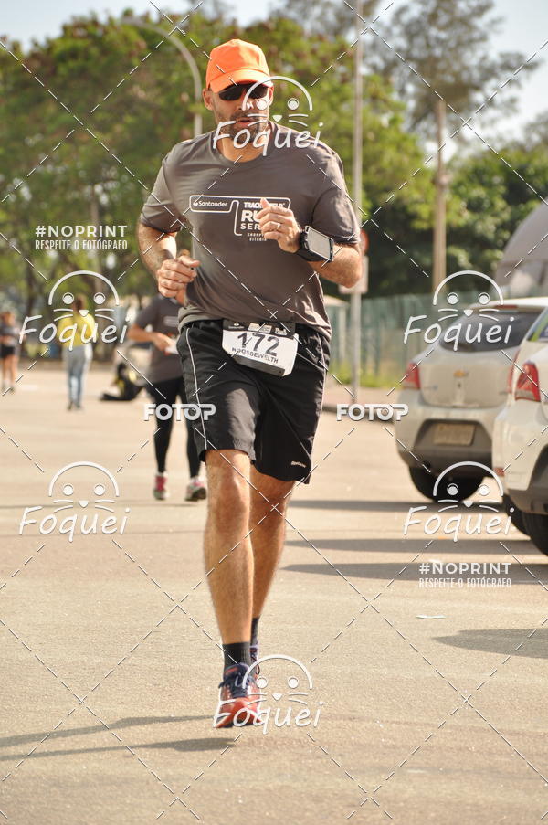 Buy your photos of the eventSantander Track&Field  Run Series - Shopping Vitria on Fotop