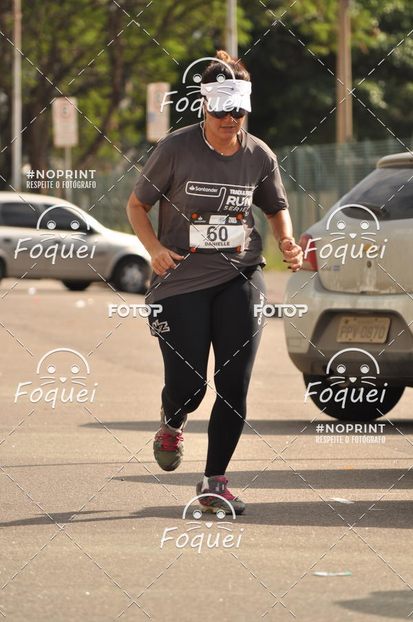 Buy your photos of the eventSantander Track&Field  Run Series - Shopping Vitria on Fotop