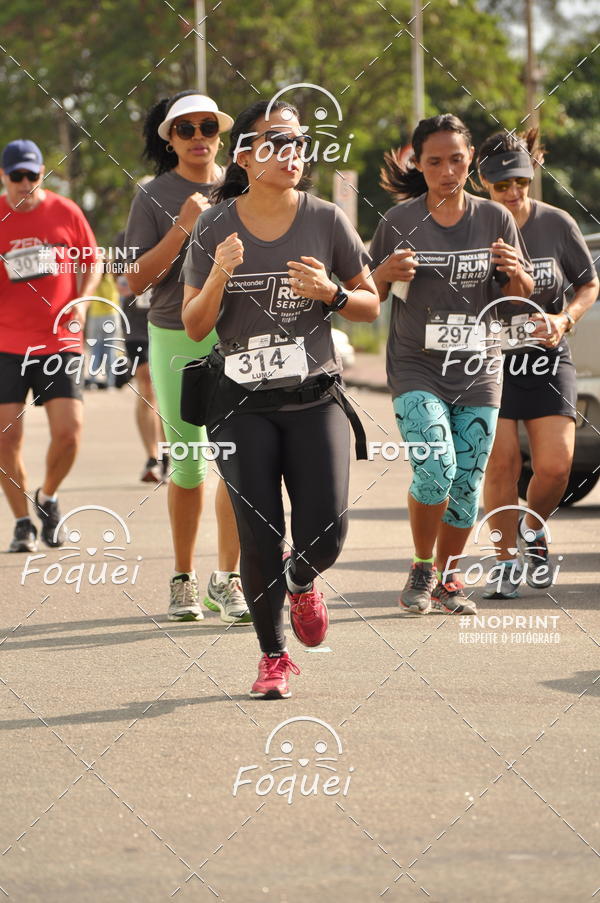 Buy your photos of the eventSantander Track&Field  Run Series - Shopping Vitria on Fotop