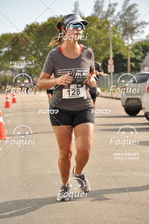 Buy your photos of the eventSantander Track&Field  Run Series - Shopping Vitria on Fotop