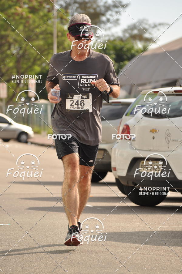 Buy your photos of the eventSantander Track&Field  Run Series - Shopping Vitria on Fotop