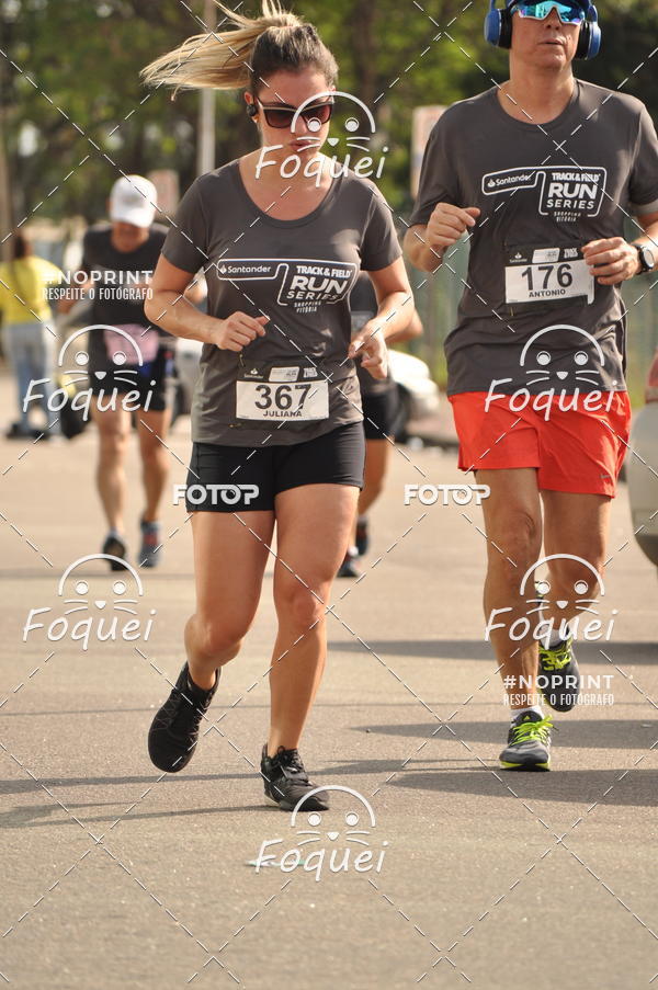 Buy your photos of the eventSantander Track&Field  Run Series - Shopping Vitria on Fotop