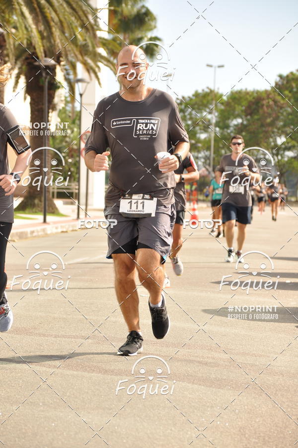 Buy your photos of the eventSantander Track&Field  Run Series - Shopping Vitria on Fotop