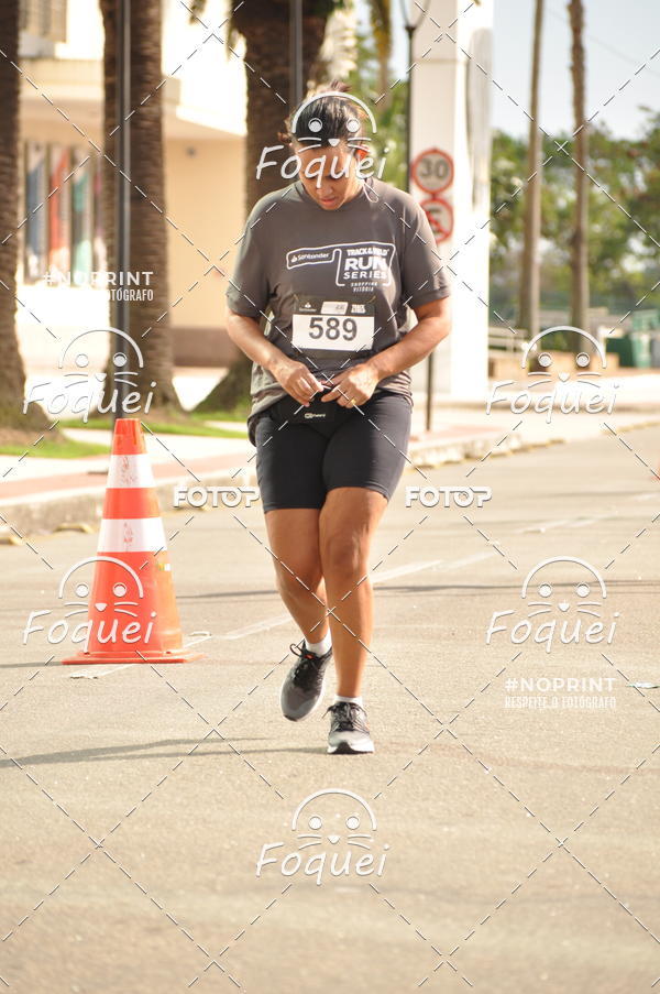 Buy your photos of the eventSantander Track&Field  Run Series - Shopping Vitria on Fotop