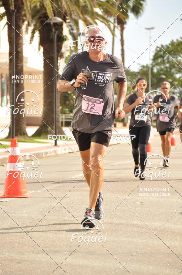 Buy your photos of the eventSantander Track&Field  Run Series - Shopping Vitria on Fotop