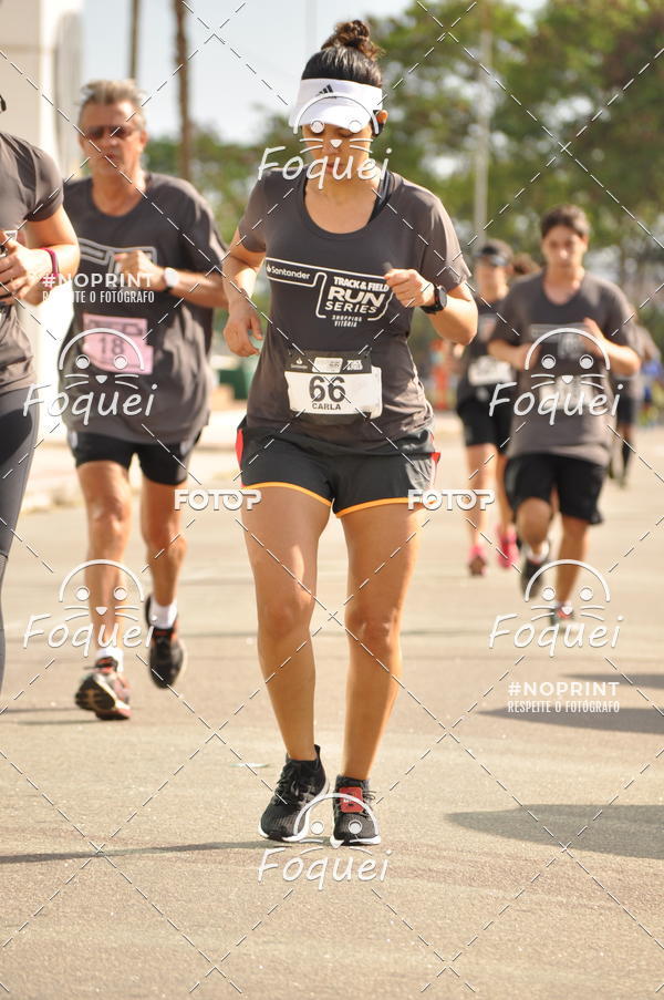 Buy your photos of the eventSantander Track&Field  Run Series - Shopping Vitria on Fotop