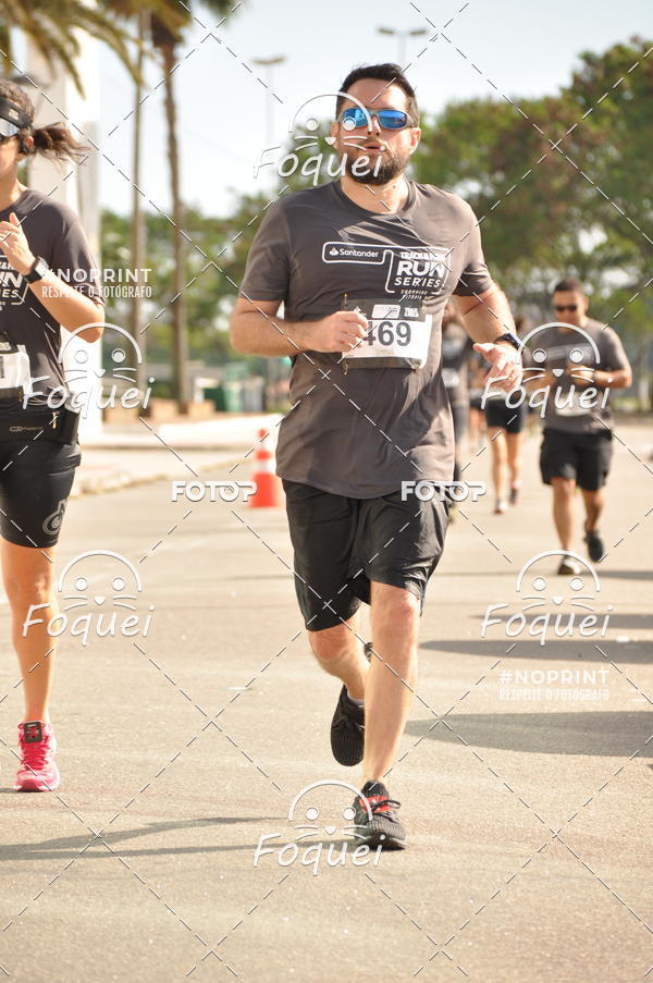 Buy your photos of the eventSantander Track&Field  Run Series - Shopping Vitria on Fotop