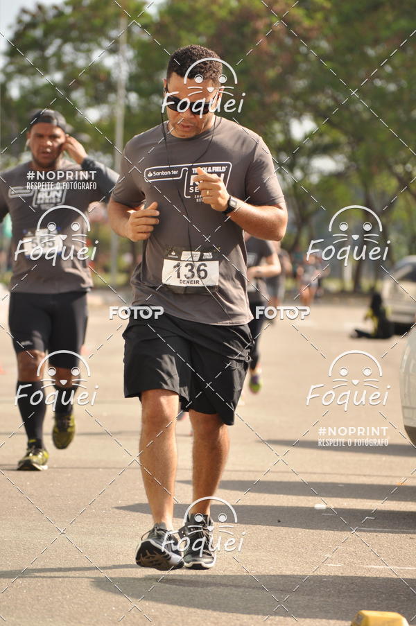 Buy your photos of the eventSantander Track&Field  Run Series - Shopping Vitria on Fotop