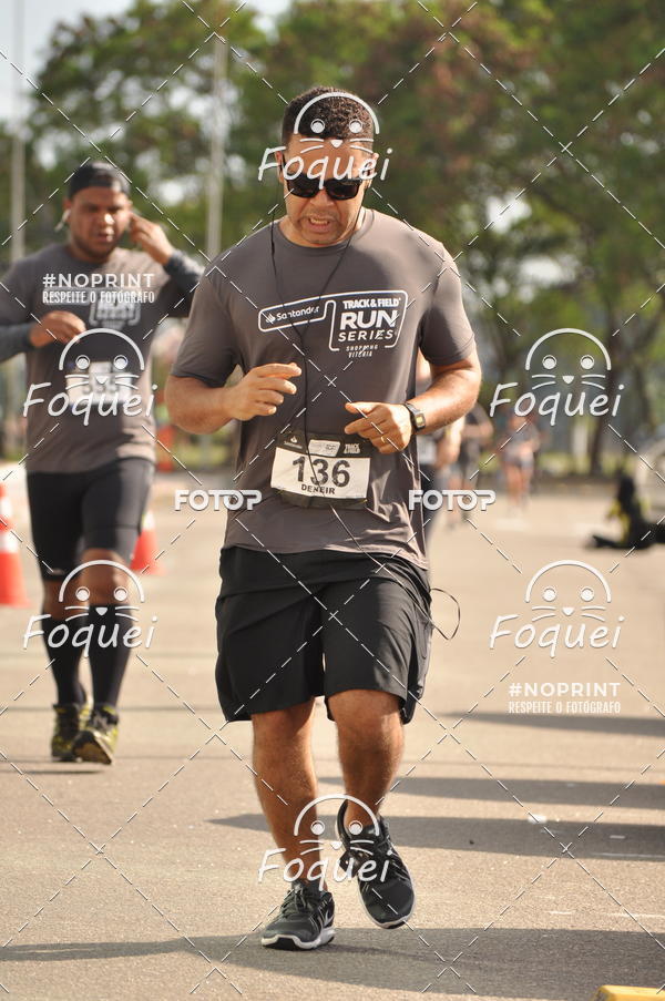 Buy your photos of the eventSantander Track&Field  Run Series - Shopping Vitria on Fotop