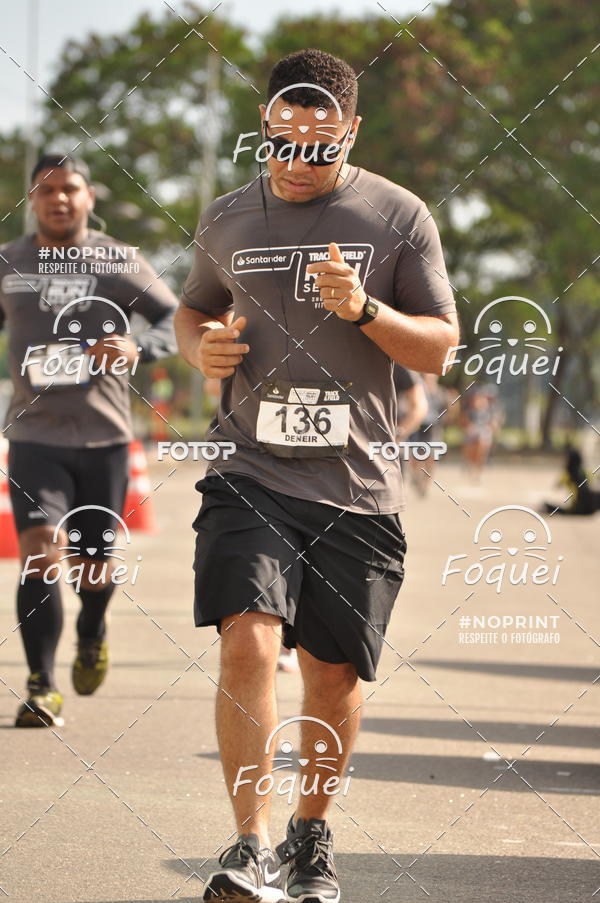 Buy your photos of the eventSantander Track&Field  Run Series - Shopping Vitria on Fotop