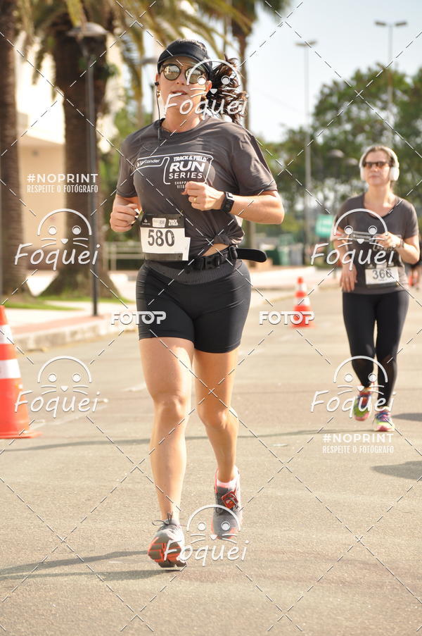 Buy your photos of the eventSantander Track&Field  Run Series - Shopping Vitria on Fotop