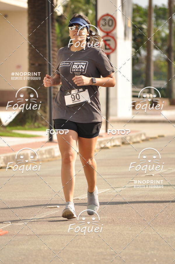 Buy your photos of the eventSantander Track&Field  Run Series - Shopping Vitria on Fotop